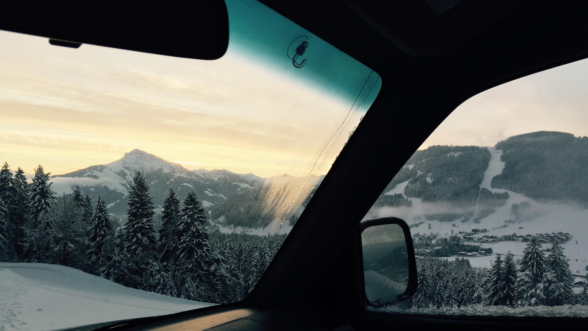 How To Take Care Of Your Windscreen In Winter