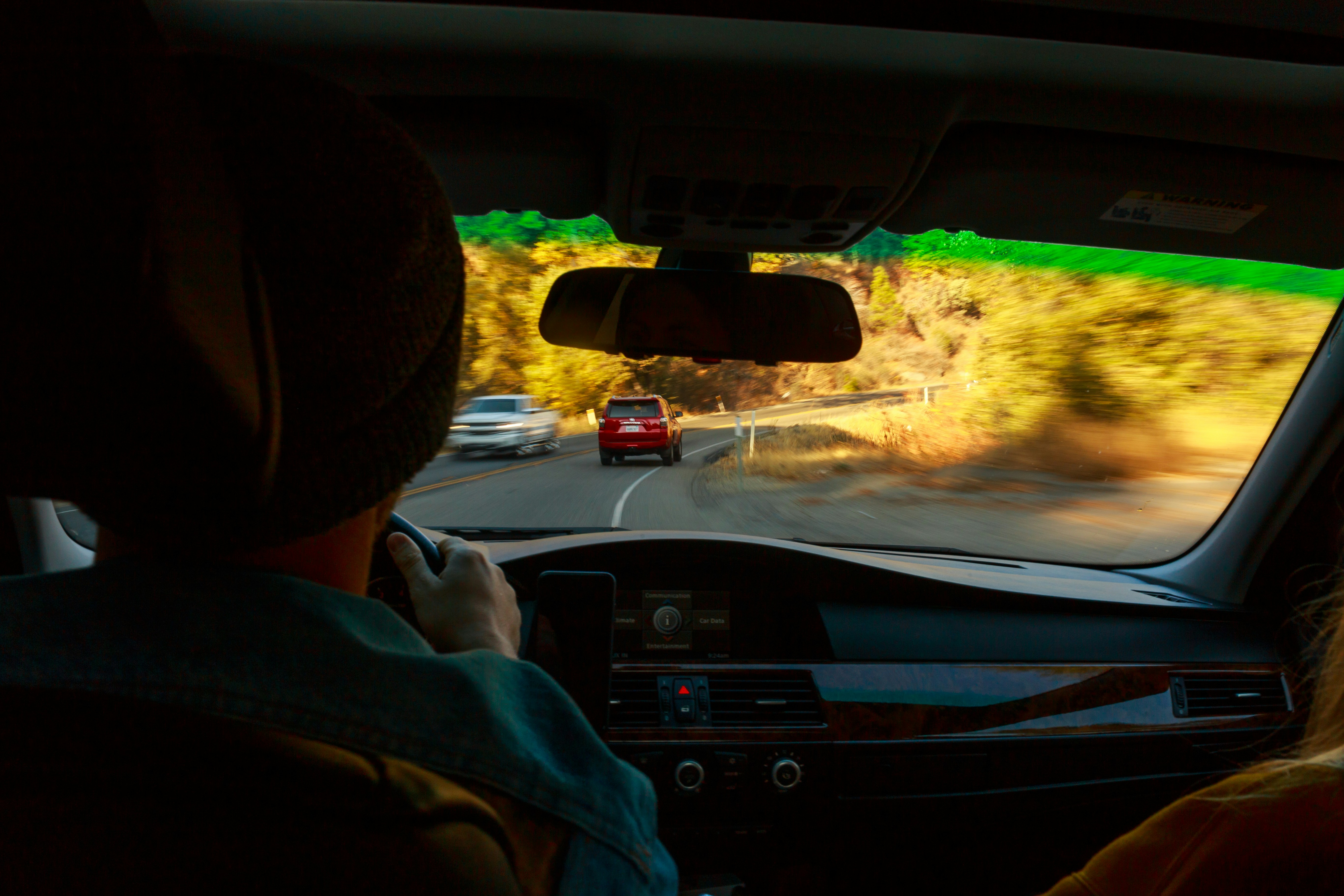 The Many Summer Driving Perils For Car Windscreens